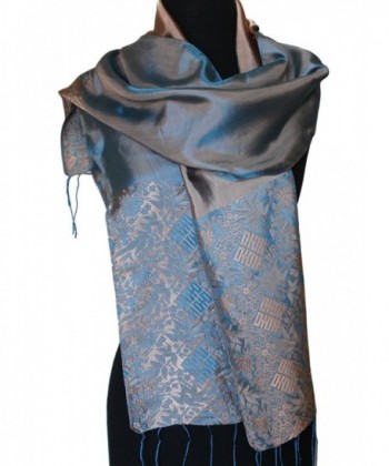 SPECIAL Fandori Scarf Contrasting Color in Wraps & Pashminas